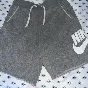 grey nike jogger shorts